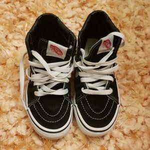 Vans off the wall black and white
